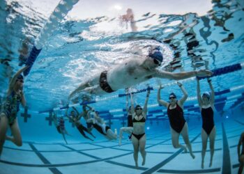 Banqkokda üzgüçülük rekordları