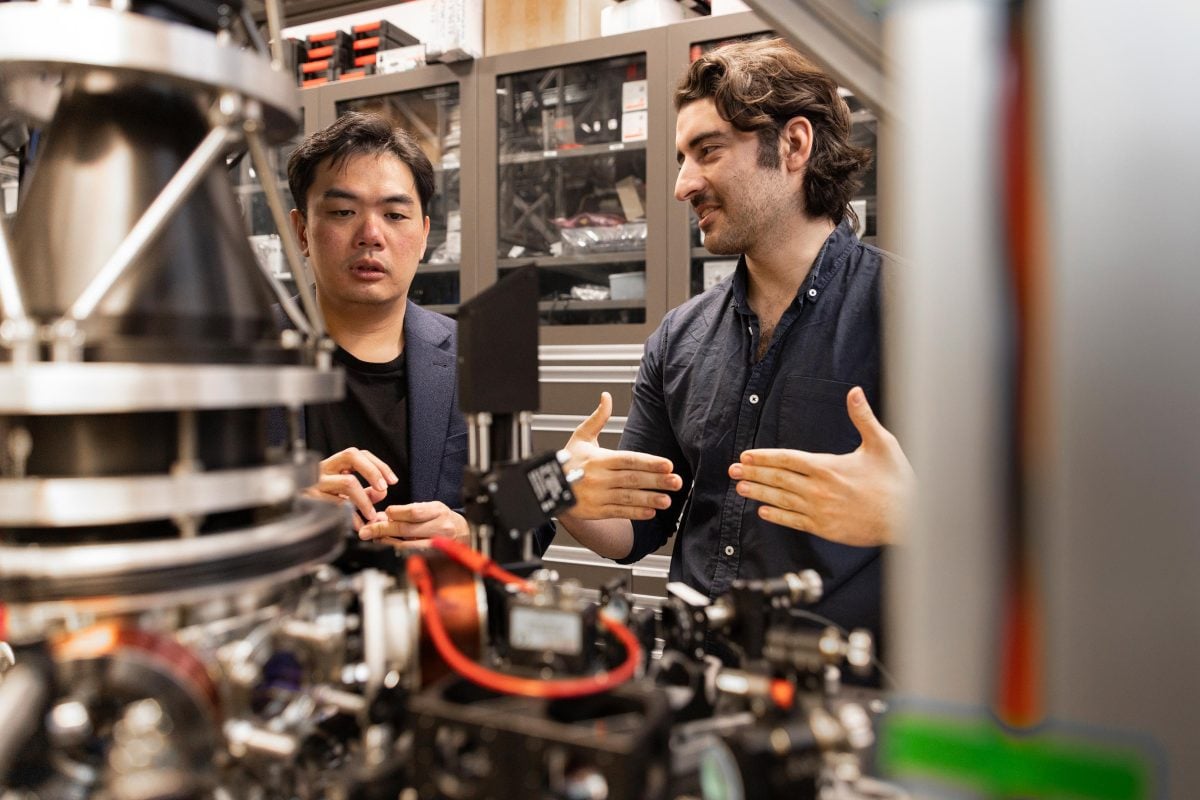 Kvant kompüterində tək atomla nəhəng sıçrayış