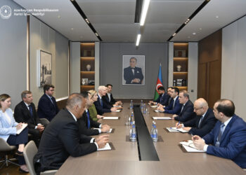 Xarici İşlər Naziri Ceyhun Bayramov ABŞ nümayəndələri ilə Vaşinqton razılaşmasının perspektivlərini müzakirə edib