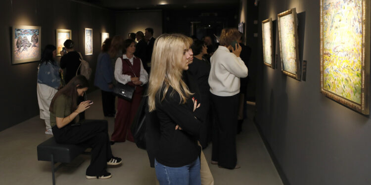 Belarusda “Səttar Bəhlulzadə – görünməyən aləmlərin yaradıcısı” adlı sərgi açılıb