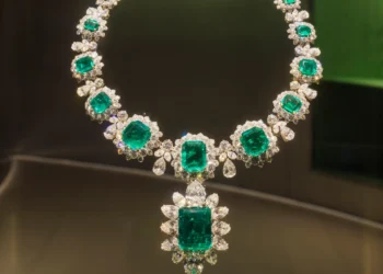 “Bulgari” Tokioda ən geniş sərgisini açıb