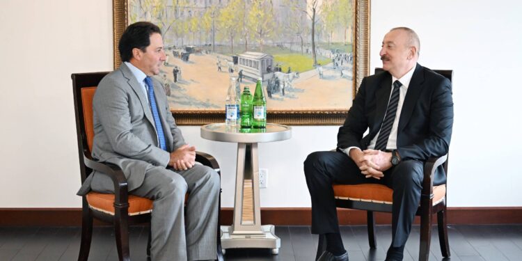 İlham Əliyev Nyu-Yorkda “Ares Management” qlobal investisiya şirkətinin həmtəsisçisi və baş icraçı direktoru ilə görüşüb