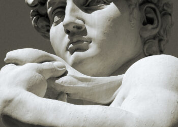 Azərbaycana yarım milyon dollar dəyərində heykəl gətirilib