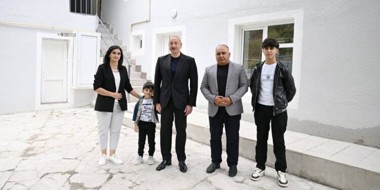 İlham Əliyev Xocalı rayonunun Şuşakənd kəndində olub