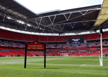 Kansas ilə Arizona State Londonda tarixi FBS oyunu keçirə bilər