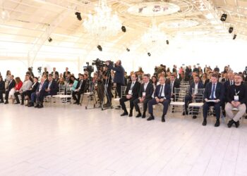 “Ali təhsil vasitəsilə kənd təsərrüfatı və qida sənayesinin potensialının artırılması” mövzusunda panel sessiya keçirilib