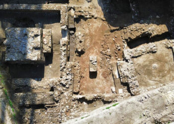 Su anbarında qədim nekropol üzə çıxdı