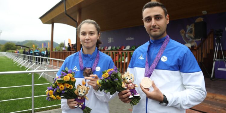 Stend atıcılığında bürünc medal