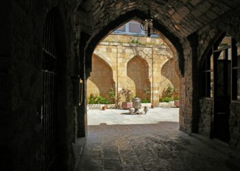 Multanı karvansarası haqqında tarixi arayış — Vəfa Quliyeva və Hökümə Ağayeva