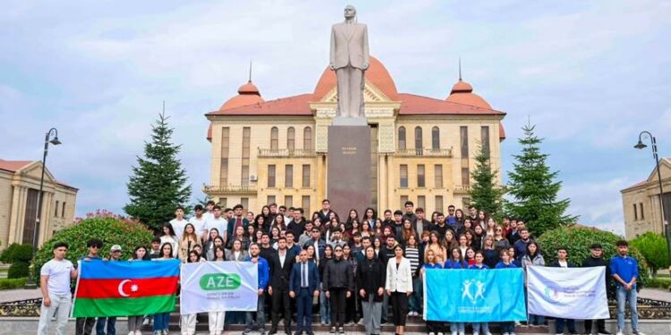 “Gənclərin Liderlik Akademiyası 4” düşərgəsinə start verilib