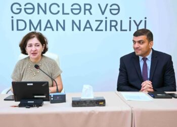 İndira Hacıyeva Qarabağ Universitetinin “Enactus Qarabağ” komandası ilə görüşüb.