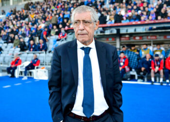 Baş məşqçi Fernandu Santuşla yollar ayrıldı