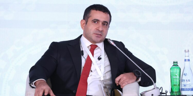 Kiçik və orta biznesin inkişafına həsr olunmuş panel sessiya keçirilib