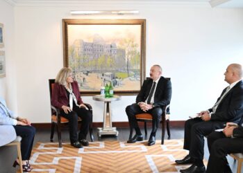 İlham Əliyev Nyu-Yorkda “Franklin Templeton” şirkətinin baş icraçı direktoru və prezidenti ilə görüşüb