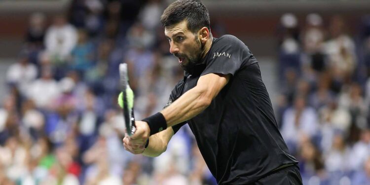 Cokoviç , Fritz üzərində yenilməzliyini qorudu