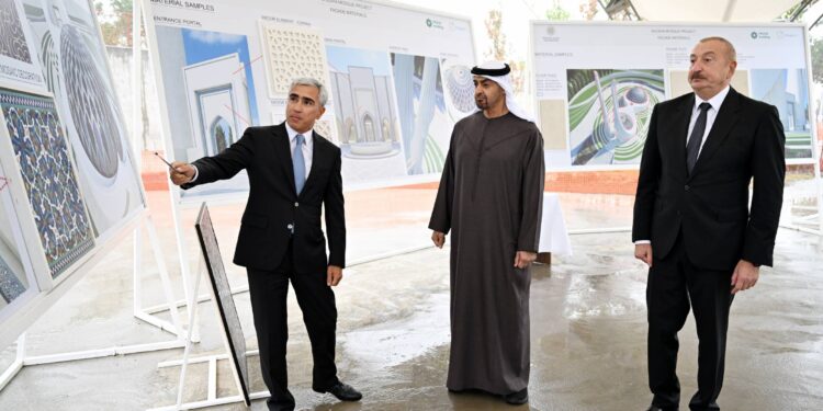 Prezident İlham Əliyev və Prezident Şeyx Məhəmməd bin Zayed Al Nəhyan Yeni Şuşa məscidində tikinti işlərinin gedişi ilə tanış olublar