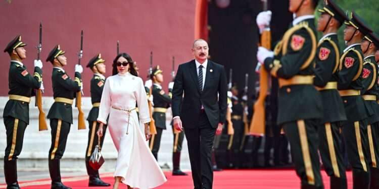 Pekində yapon işğalına qarşı Çin xalq müqaviməti və İkinci Dünya müharibəsində Qələbənin 80-ci ildönümünə həsr olunmuş parad keçirilib