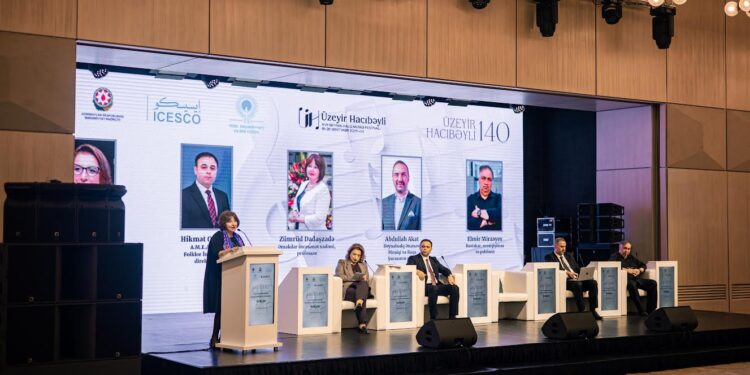 “Üzeyir Hacıbəylinin irsi: keçmişdən bu günə” mövzusunda beynəlxalq forum keçirilib