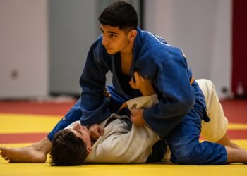 Kəmər dərəcələri üzrə rəsmi imtahan keçirilib