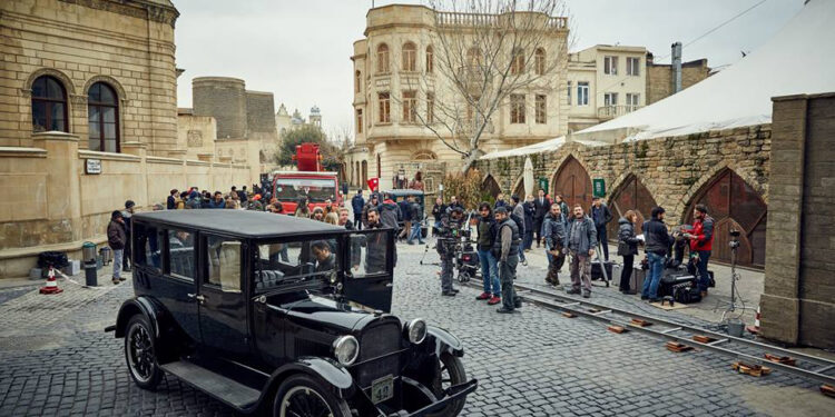 Kinematoqrafiyada rəngarəng köhnə şəhər