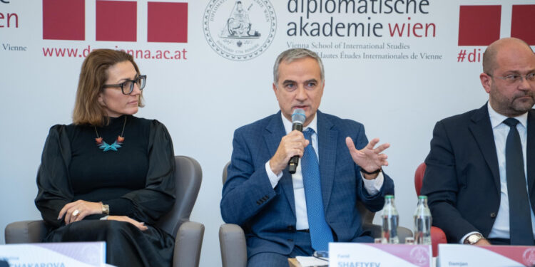 Vyanada “Beynəlxalq sülh və təhlükəsizlikdə neytral və bloklara qoşulmayan dövlətlərin rolu” mövzusunda beynəlxalq konfrans keçirilib