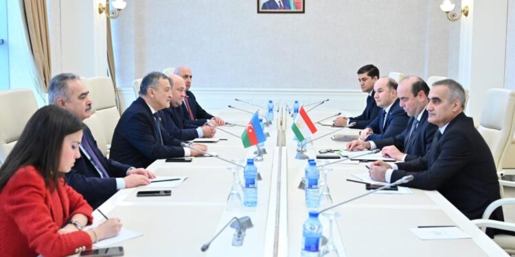 Milli Məclisdə Tacikistan parlament nümayəndə heyəti ilə görüş keçirilib