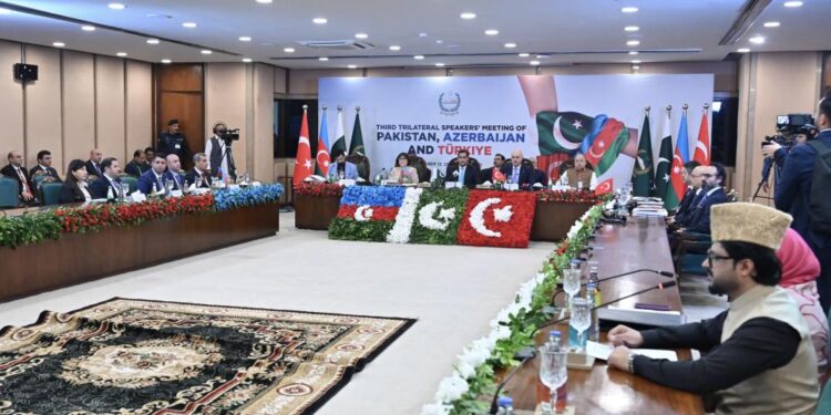 İslamabadda Azərbaycan-Pakistan-Türkiyə Parlament Sədrlərinin Üçüncü Üçtərəfli Görüşü keçirilir