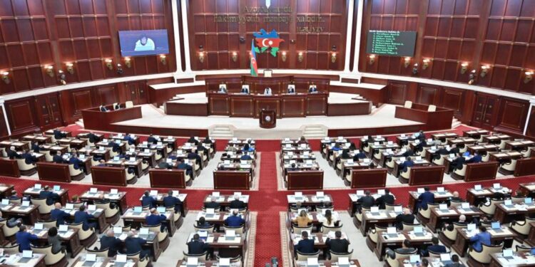 Milli Məclisin payız sessiyasının növbəti plenar iclası keçirilib