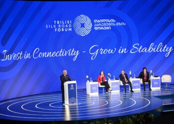Baş nazir Əli Əsədov 5-ci Tbilisi İpək Yolu Forumunun açılış mərasimində iştirak edib