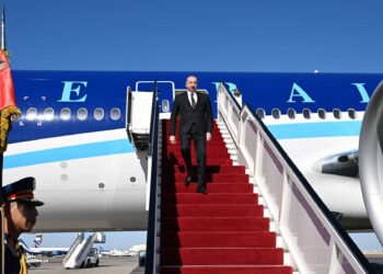 İlham Əliyev Misirə işgüzar səfərə gəlib