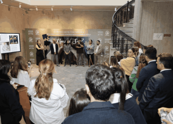 Bakı Fotoqrafiya Evində Alzheimer xəstəliyinə həsr olunmuş sərgi açılıb