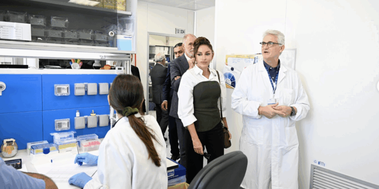 Mehriban Əliyeva Avropanın ən böyük pediatrik “Bambino Gesu” xəstəxanasında olub