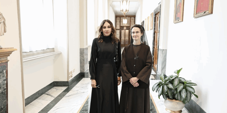 Birinci vitse-prezident Mehriban Əliyevanın Vatikan şəhər-dövlətinin qubernatorluğunun prezidenti ilə görüşü olub