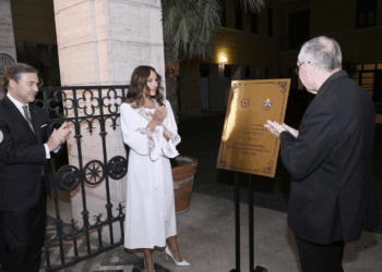 Azərbaycan Respublikasının Müqəddəs Taxt-Tacdakı səfirliyinin inzibati ofisinin rəsmi açılışı olub