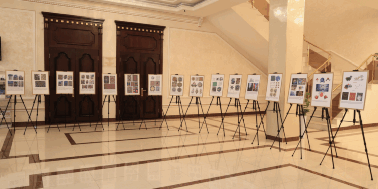 Daşkənddə Azərbaycan dekorativ sənət ustasının fərdi sərgisi açılıb