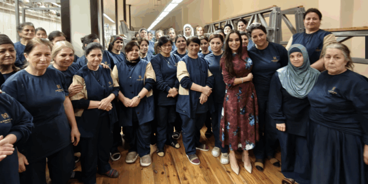 “Azərxalça” ASC Şuşa məscidi üçün dünya xalçaçılıq tarixinin ən böyük dairəvi xalçasını hazırlayır