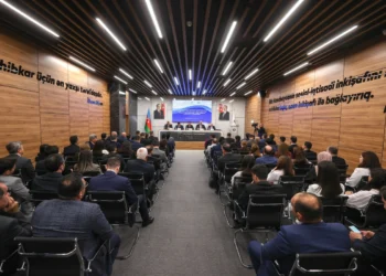 Tikinti sektoru ilə bağlı dövlət qurumlarının və sahibkarların iştirakı ilə ictimai müzakirə təşkil olunub