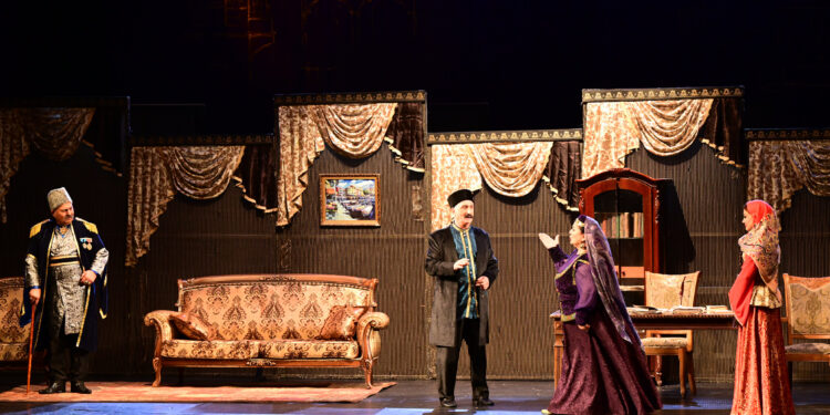 Akademik Milli Dram Teatrında Həsən Həsənovun 85 illik yubileyi qeyd olunub