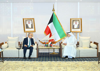 İqtisadiyyat naziri Küveytdə bir sıra görüşlər keçirib