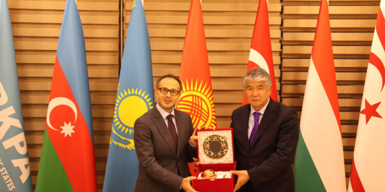 TÜRKSOY-un Baş katibi TÜRKPA Beynəlxalq Katibliyini ziyarət edib