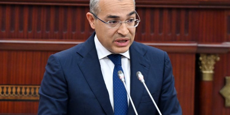 Mikayıl Cabbarov: Son 7 ildə qeyri-neft-qaz sektorunun iqtisadiyyatda payı 12 faizə yaxın artıb