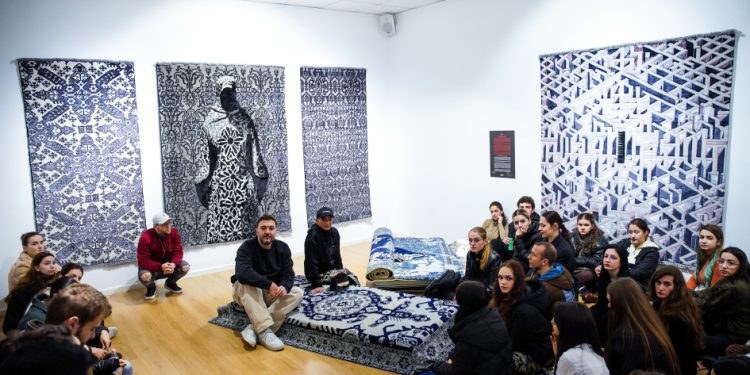 Xalçalarımız Albaniyada