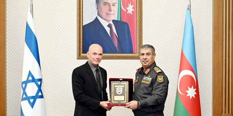 Zakir Həsənov İsrail səfiri ilə görüşdü
