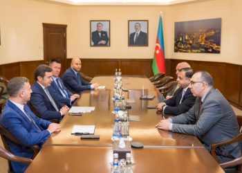 AZAL-ın prezidenti görüş keçirib