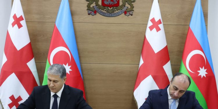 Vacib saziş imzalanıb