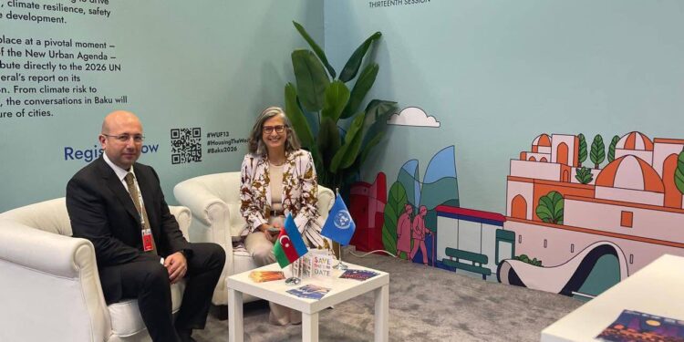 Dövlət Şəhərsalma və Arxitektura Komitəsinin sədri Anar Quliyev UN-Habitatın icraçı direktoru ilə görüşüb