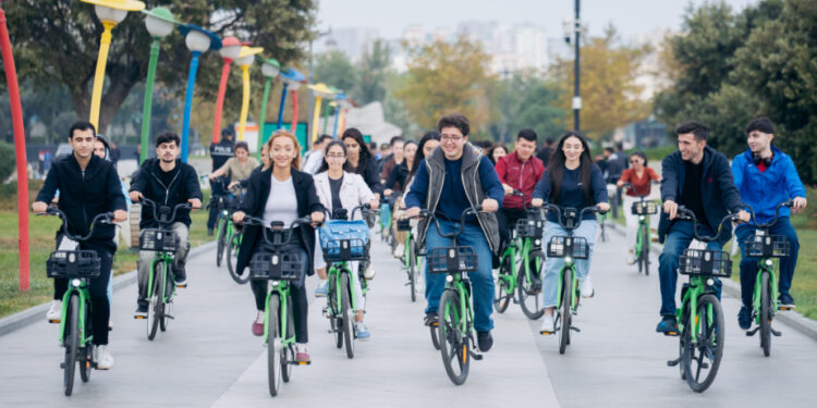 “Qələbə havası” veloyürüşü başa çatıb