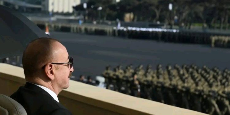 Bakıda Vətən müharibəsində Qələbənin beşinci ildönümünə həsr olunmuş Hərbi parad keçirilib