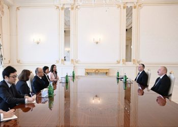 Prezident İlham Əliyev Asiya İnkişaf Bankının nümayəndə heyətini qəbul edib