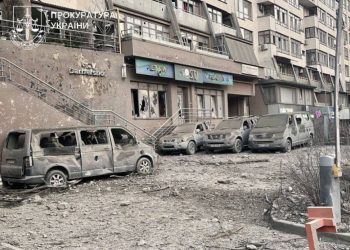 Kiyevə raket hücumu zamanı Azərbaycanın Ukraynadakı səfirliyinə ciddi ziyan dəyib